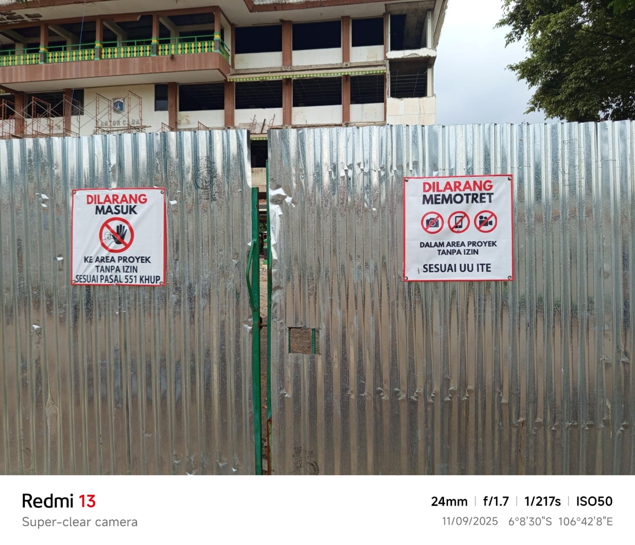 Renovasi Kantor Kecamatan Kalideres Diduga Sarat Kejanggalan, Transparansi Publik Dibungkam